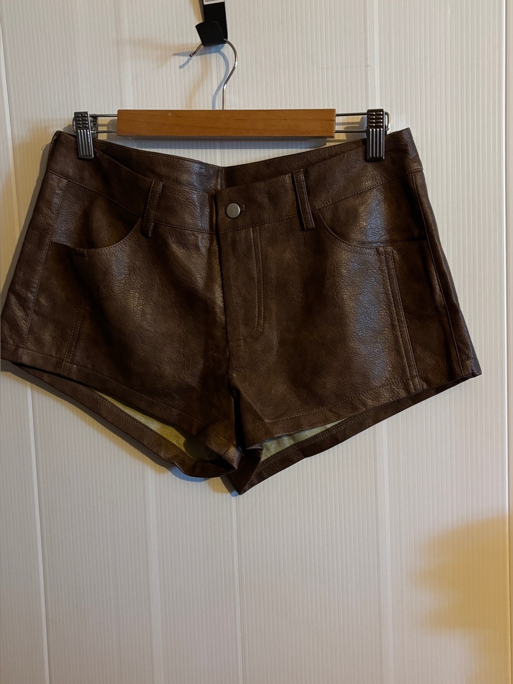 High-Waist Brown Faux Leather Women's Shorts size Large